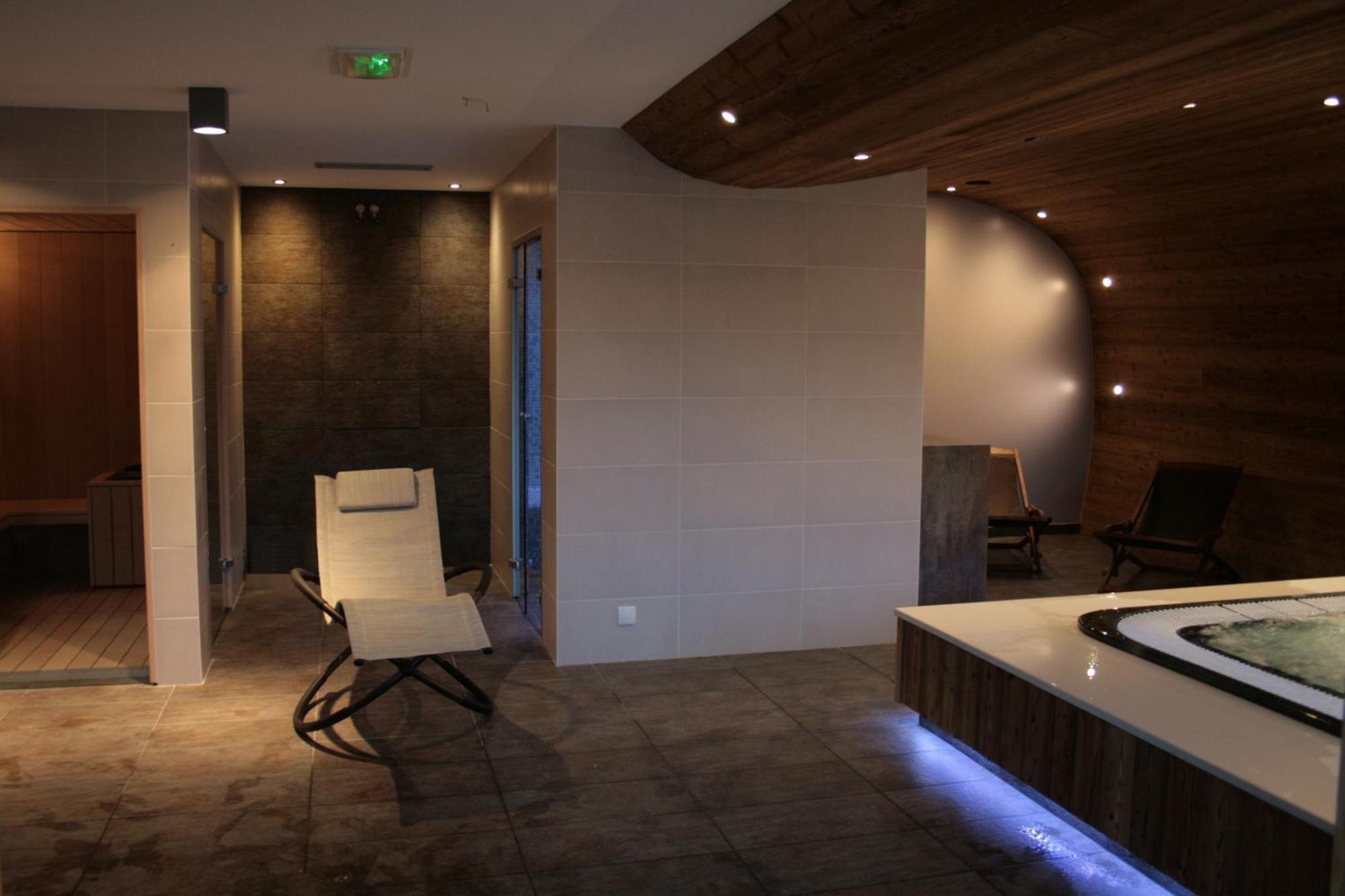 Logis Hotel & Spa Beau-Site Saint-Jean-de-Sixt Bagian luar foto