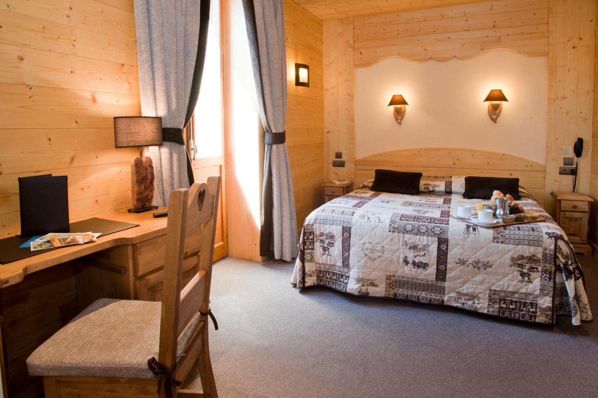 Logis Hotel & Spa Beau-Site Saint-Jean-de-Sixt Bagian luar foto