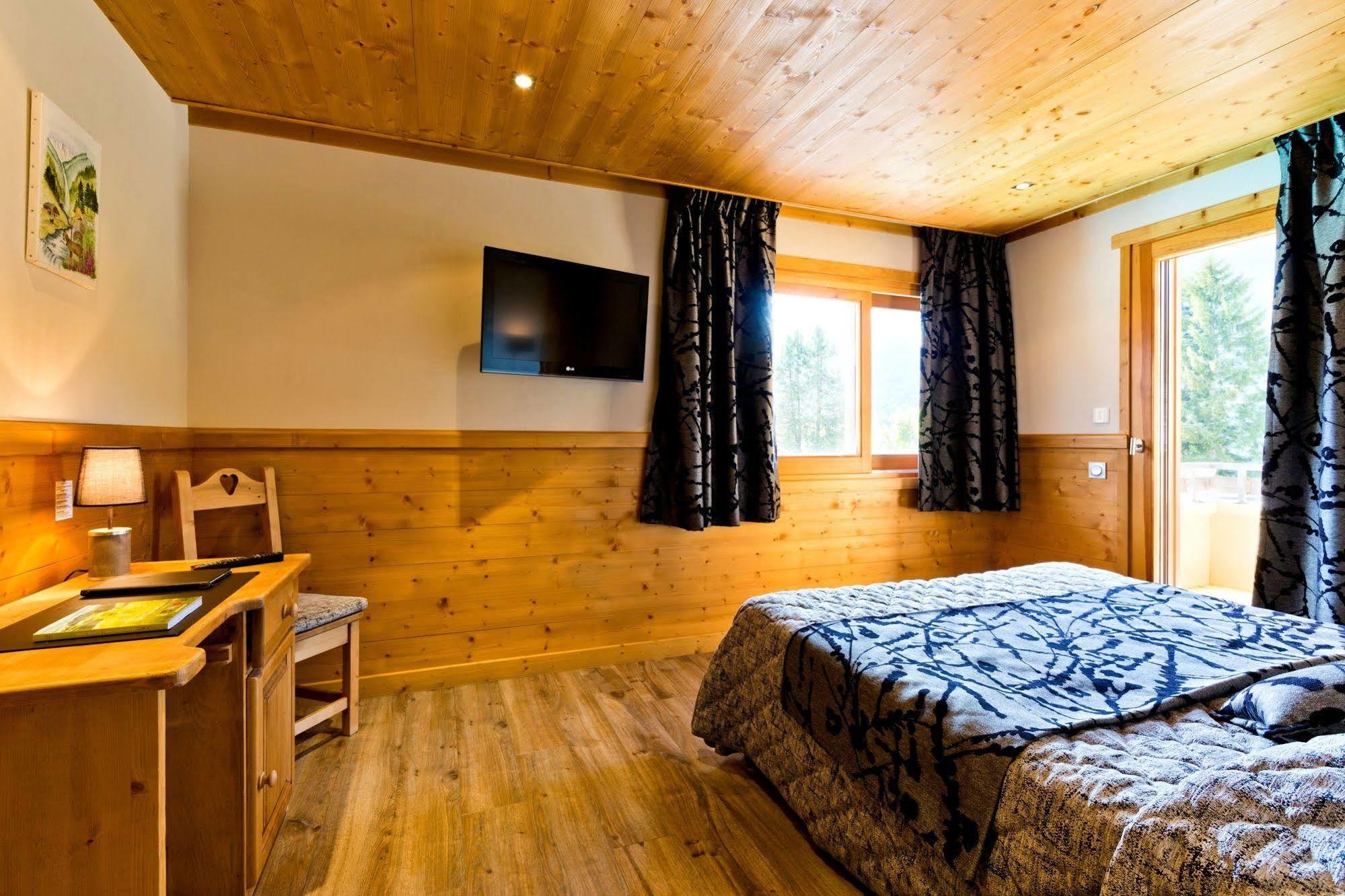 Logis Hotel & Spa Beau-Site Saint-Jean-de-Sixt Bagian luar foto