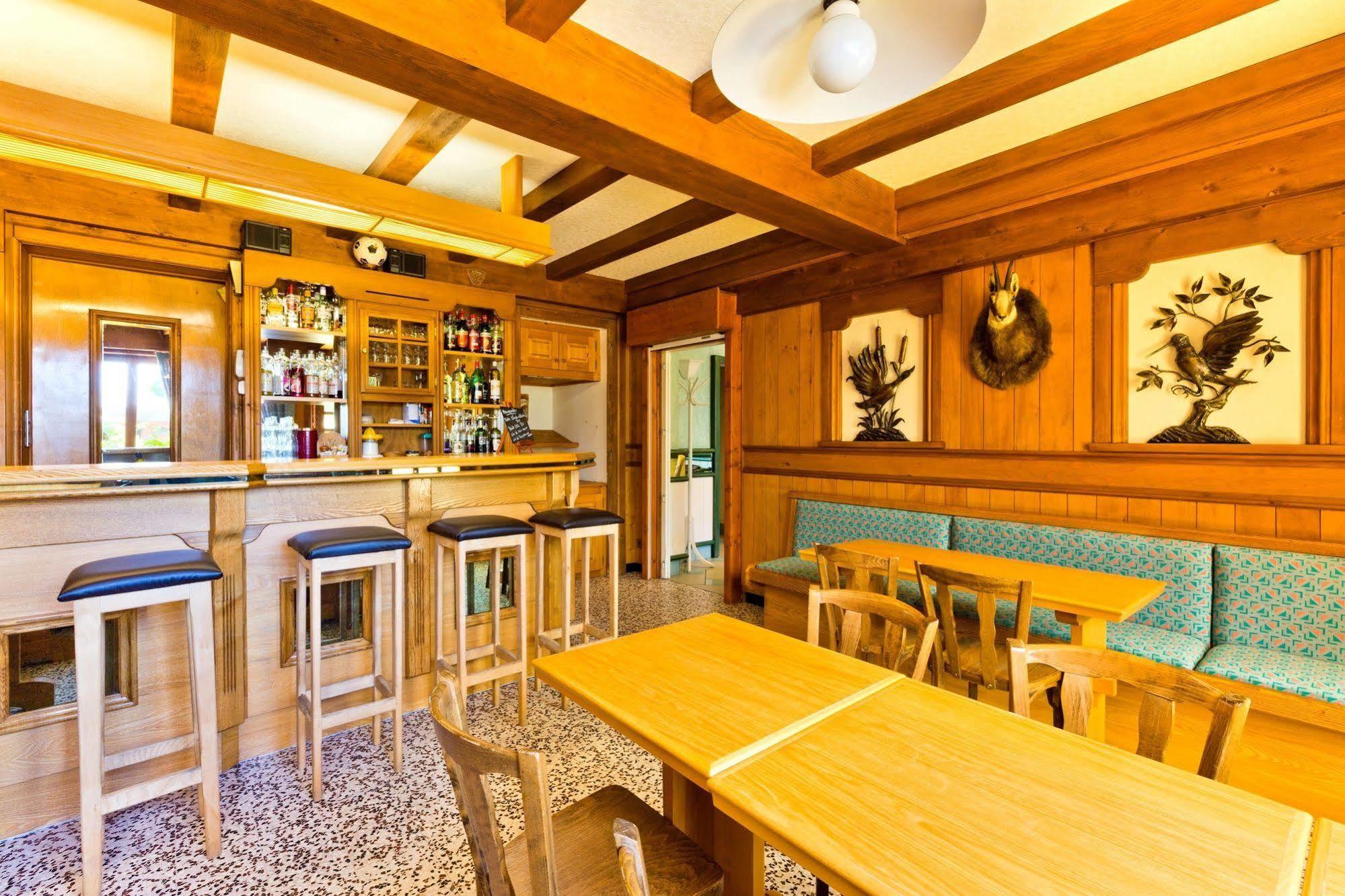 Logis Hotel & Spa Beau-Site Saint-Jean-de-Sixt Bagian luar foto